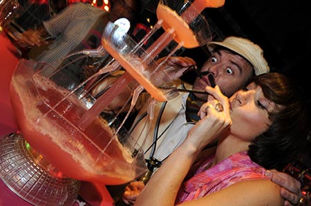 Whole Hotel - t2z220xcvel.jpg