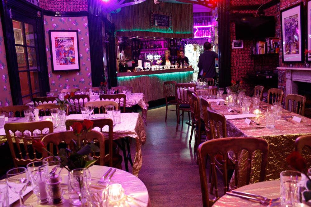 Vibrant meeting room at Hotel Pelirocco, perfect for themed parties and networking events.