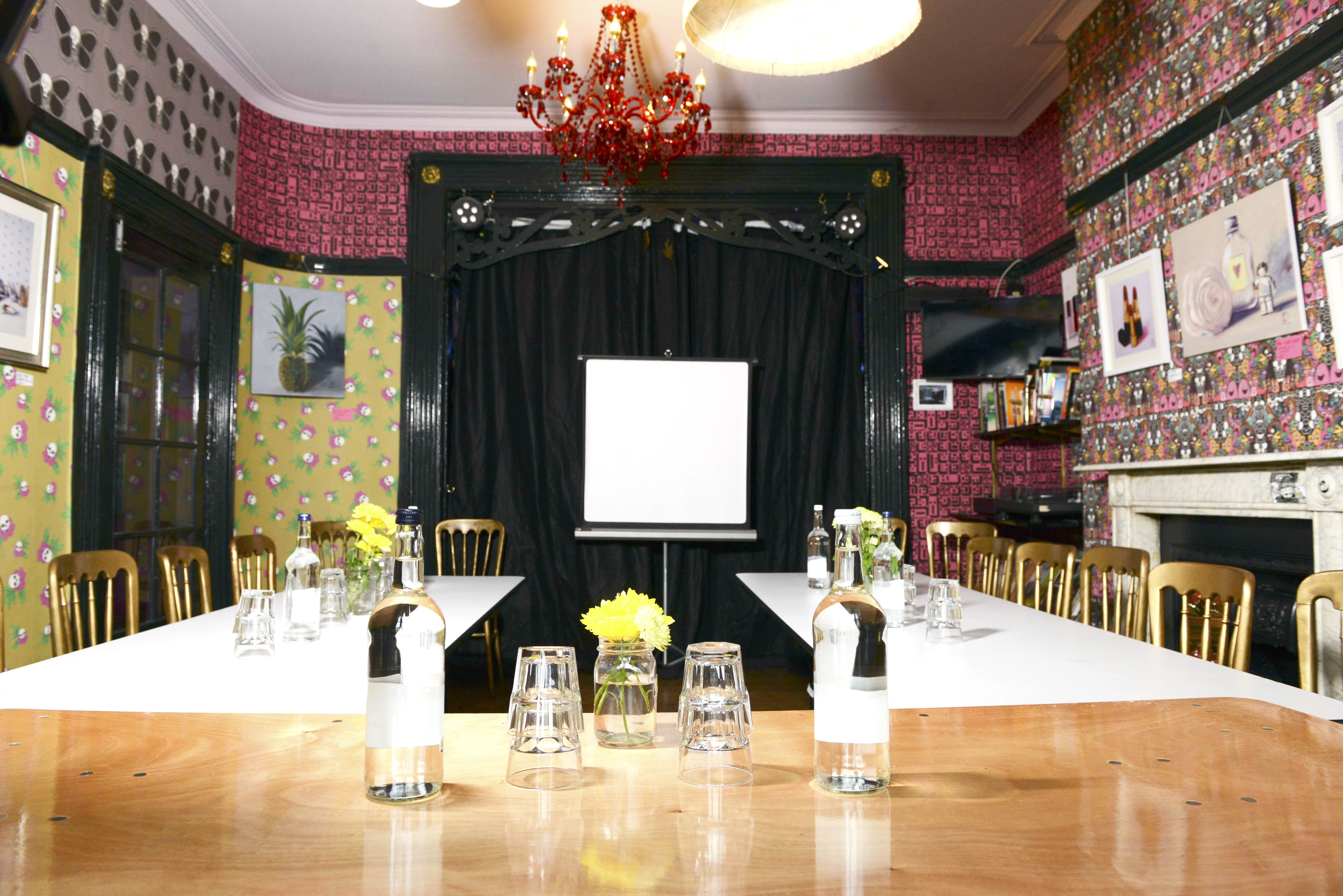 Meeting Rooms - o51ixxjigcd.jpg