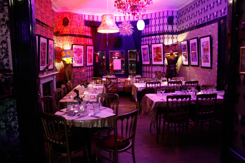 Vibrant bar hire space at Hotel Pelirocco for creative meetings and celebrations.
