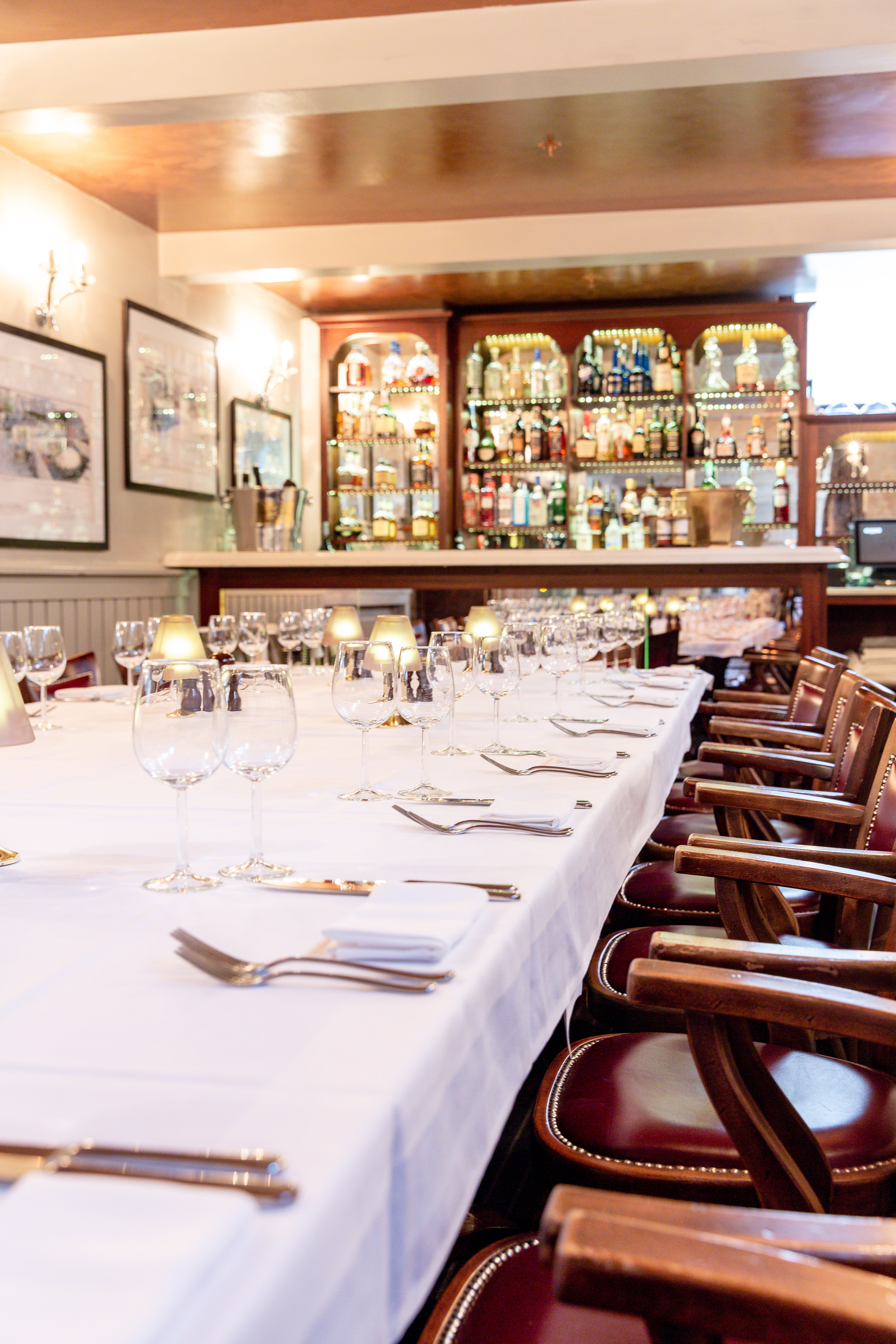 Elegant dining table at London Steakhouse, perfect for corporate dinners and events.