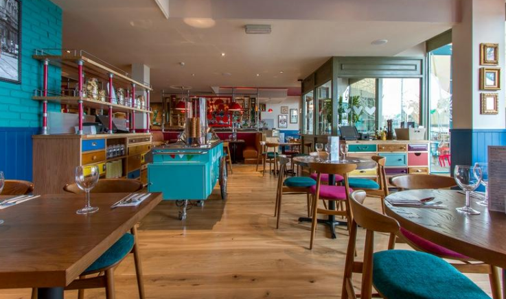 Vibrant restaurant venue in Bella Italia Bristol for casual meetings and small events.