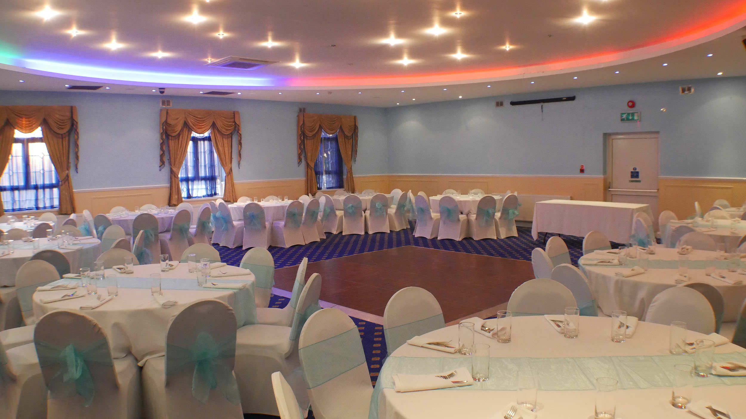 Banqueting Hall - f2vqzk10gmu.jpg