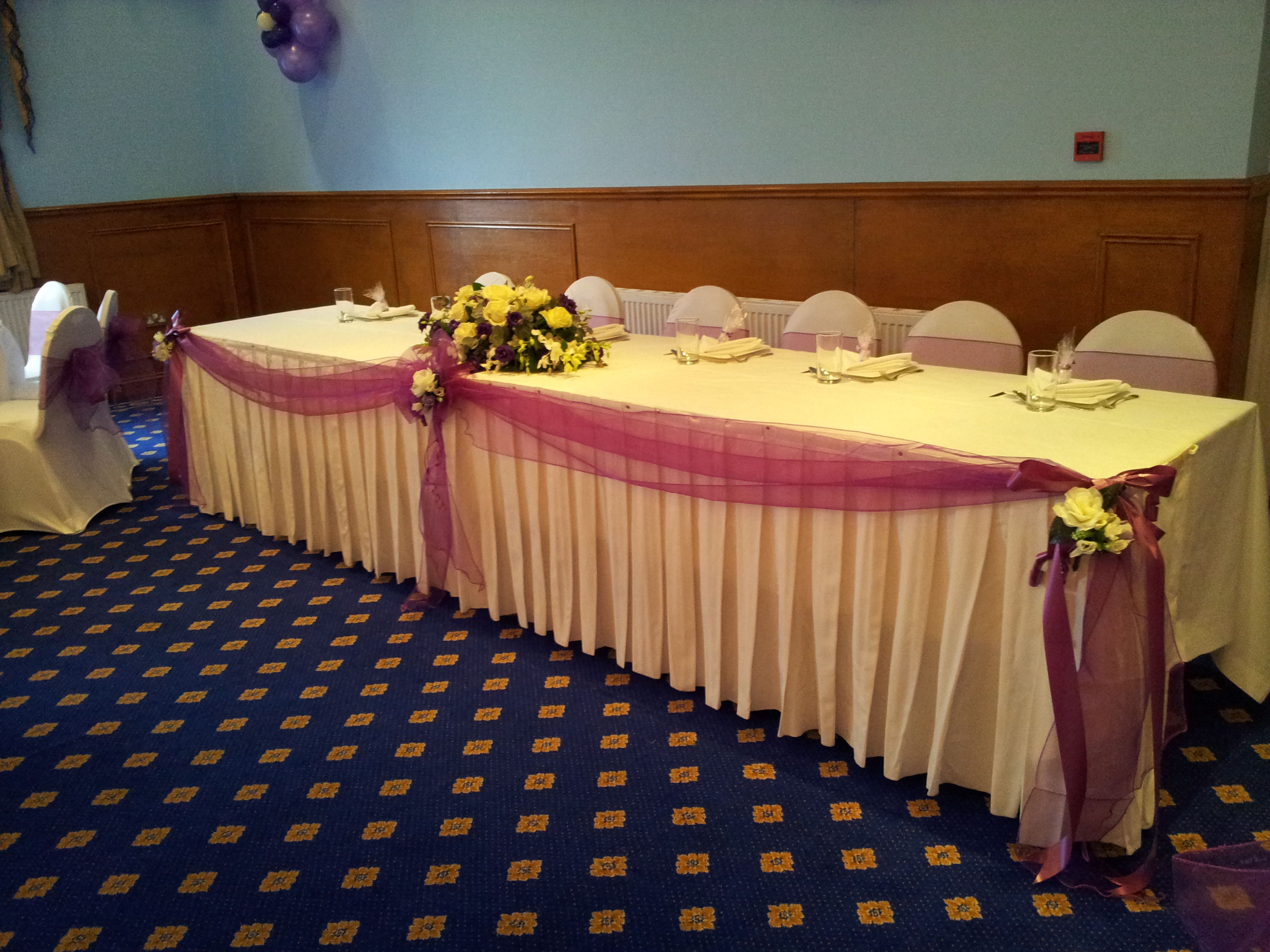 Banqueting Hall - uudwv2tuysg.jpg