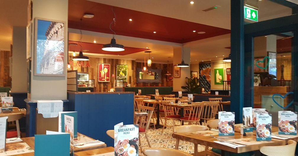 Vibrant dining space at Bella Italia Southampton for casual meetings and events.