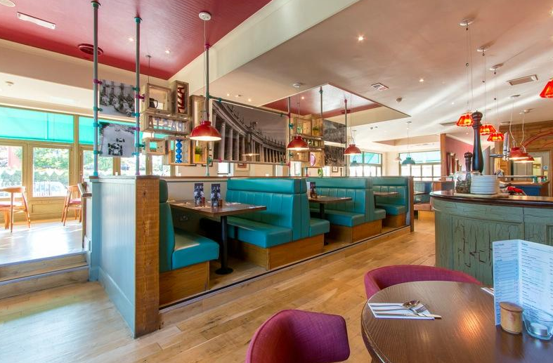 Whole Venue - arq40yixxda.png