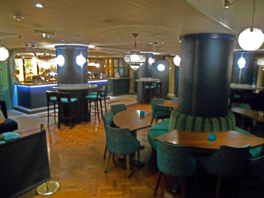 Stylish venue with elegant lighting for meetings and events at Greene King - The Finery.