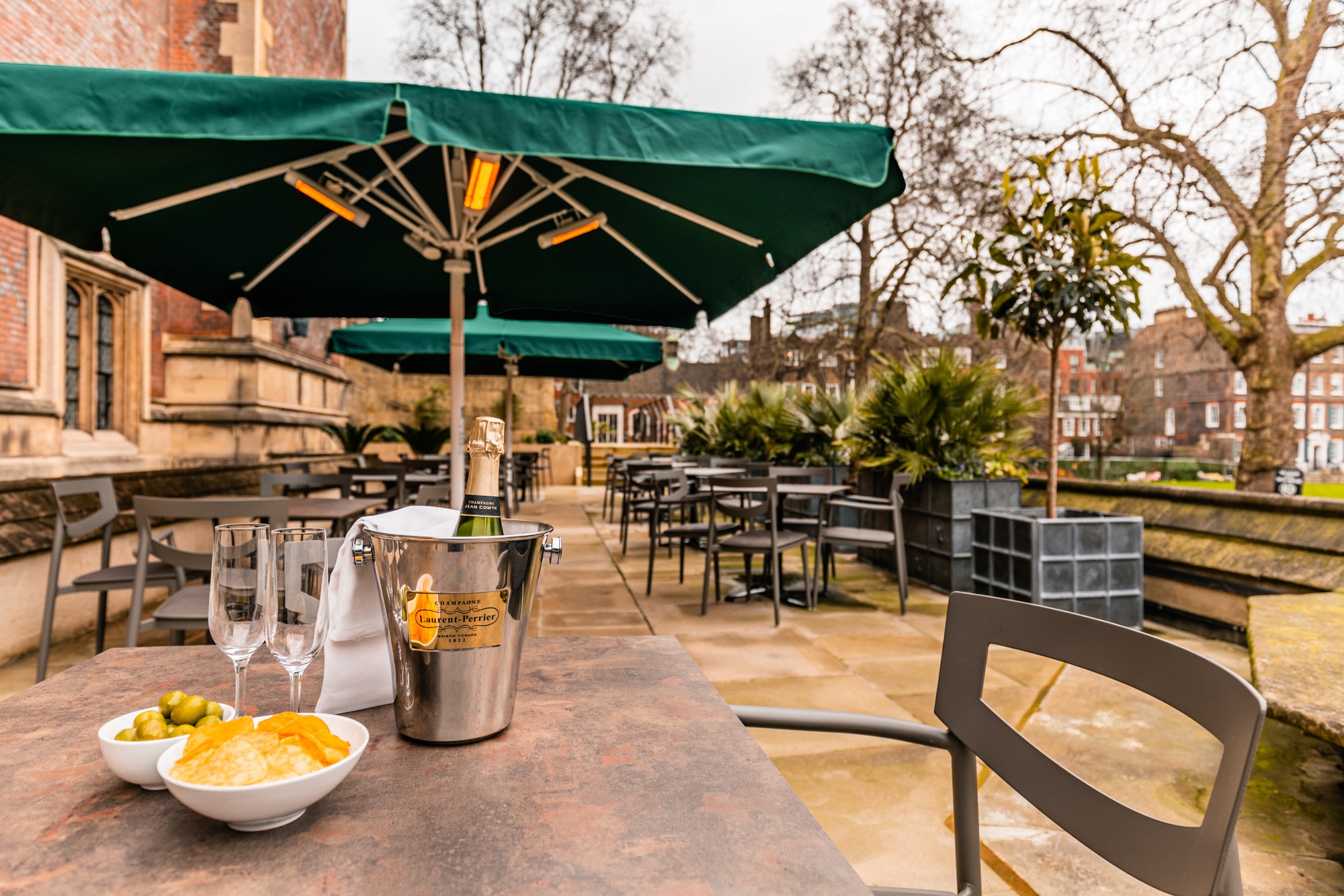 Members' Common Room - boswrqkdhvq.jpg