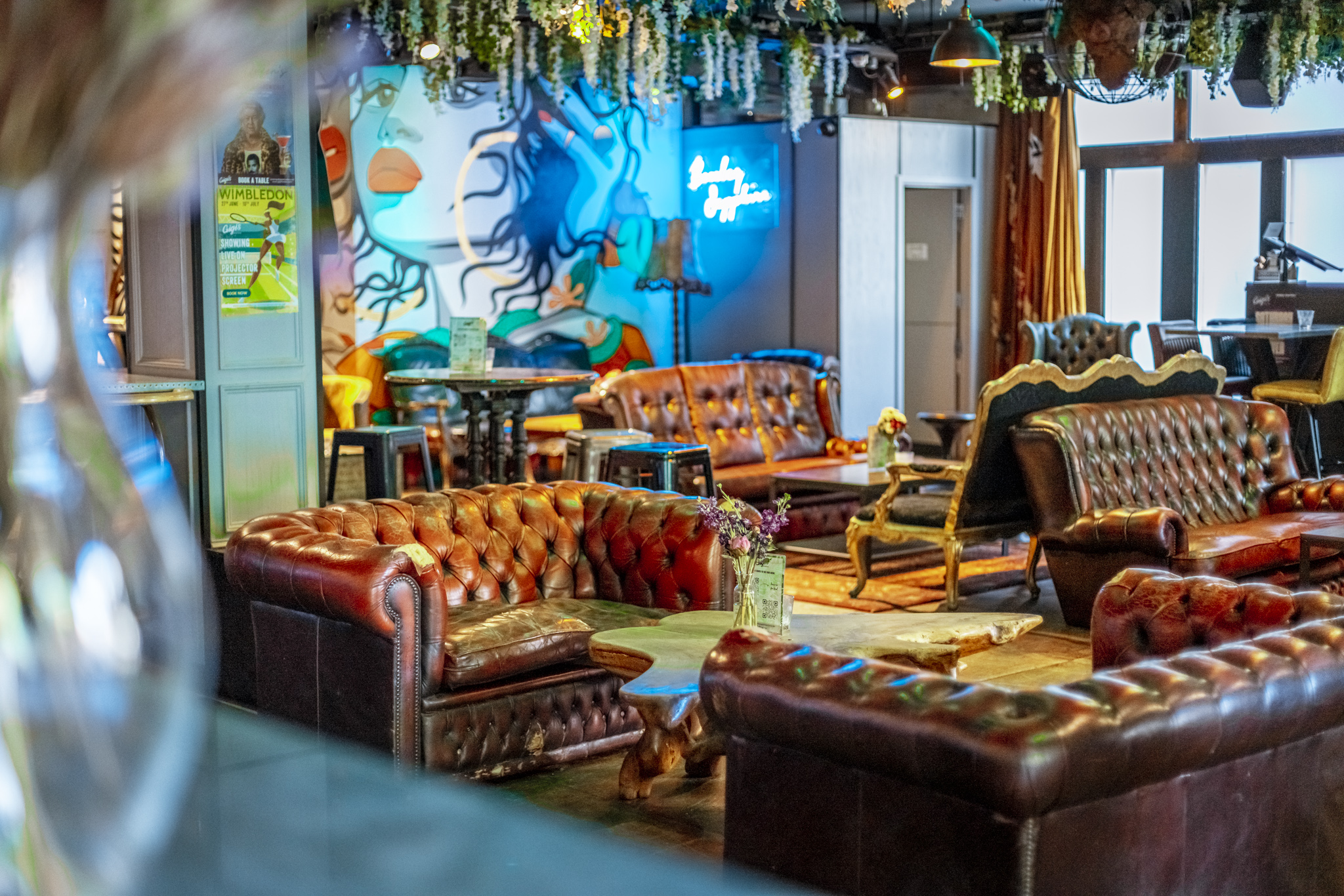 Stylish lounge at Gigi's Hoxton, perfect for networking events and casual meetings.