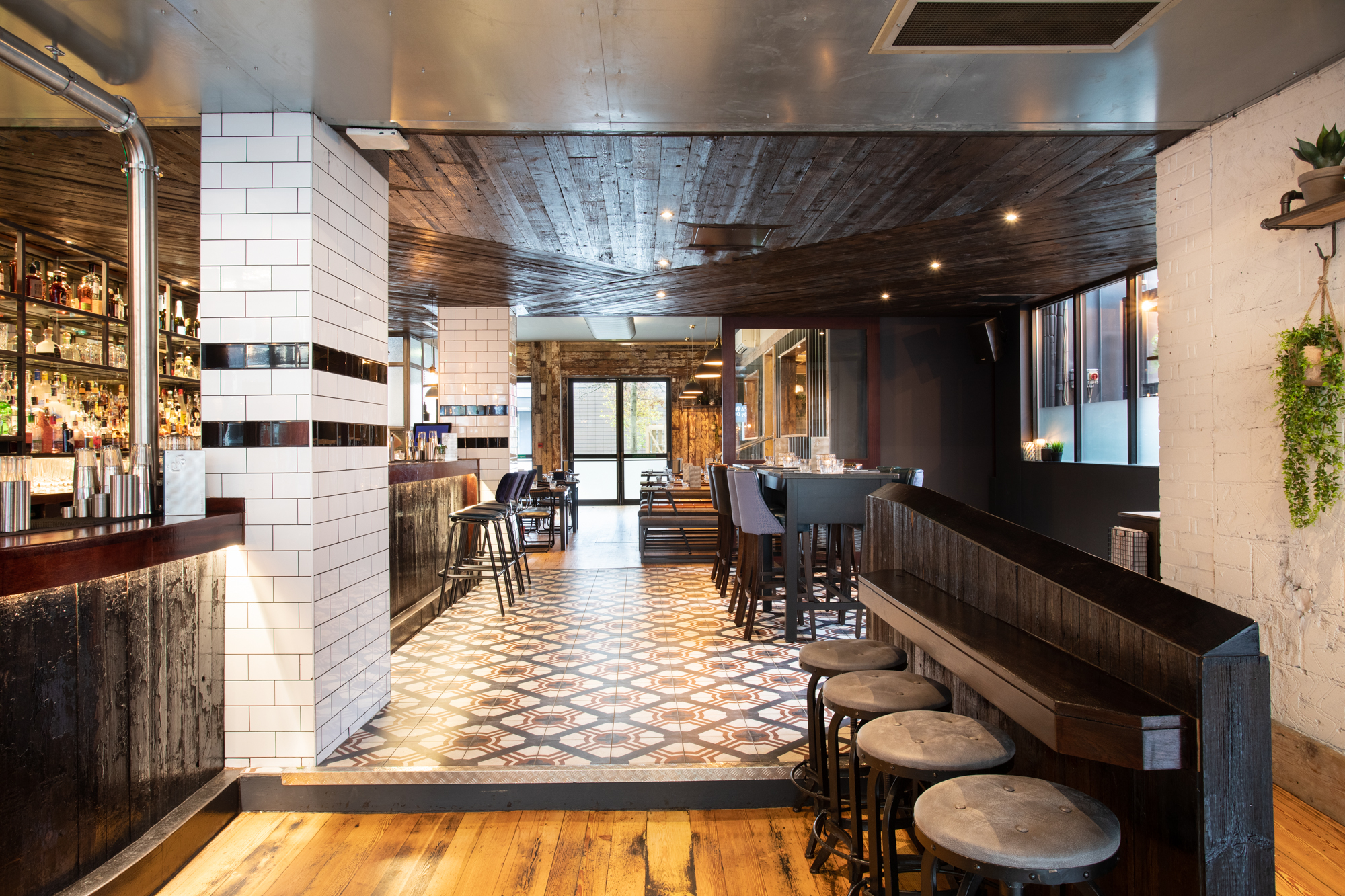 Stylish Foundry Project venue with rustic charm for intimate gatherings and networking events.