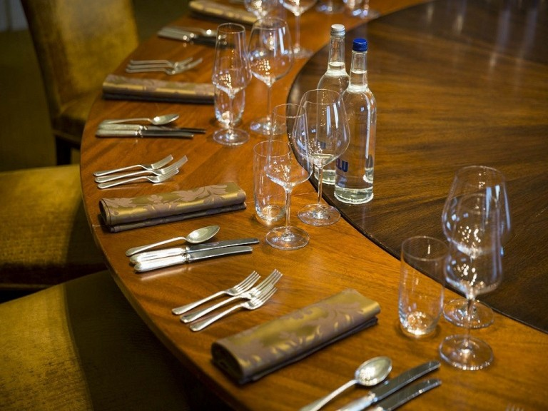 Elegant dining table in Dome Room, 1 Cornhill for formal meetings and events.