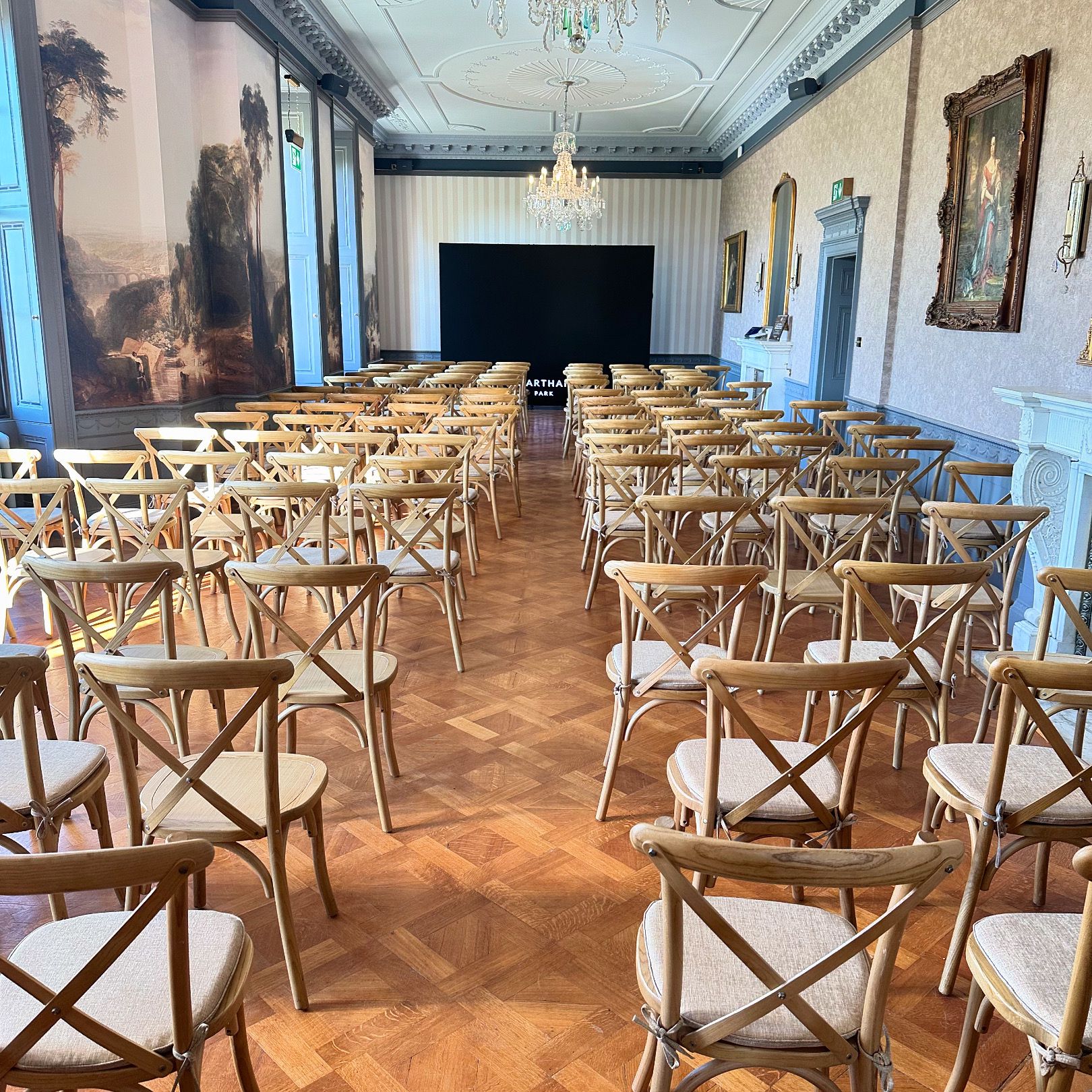 Ballroom - esdjhpj4g20.jpg