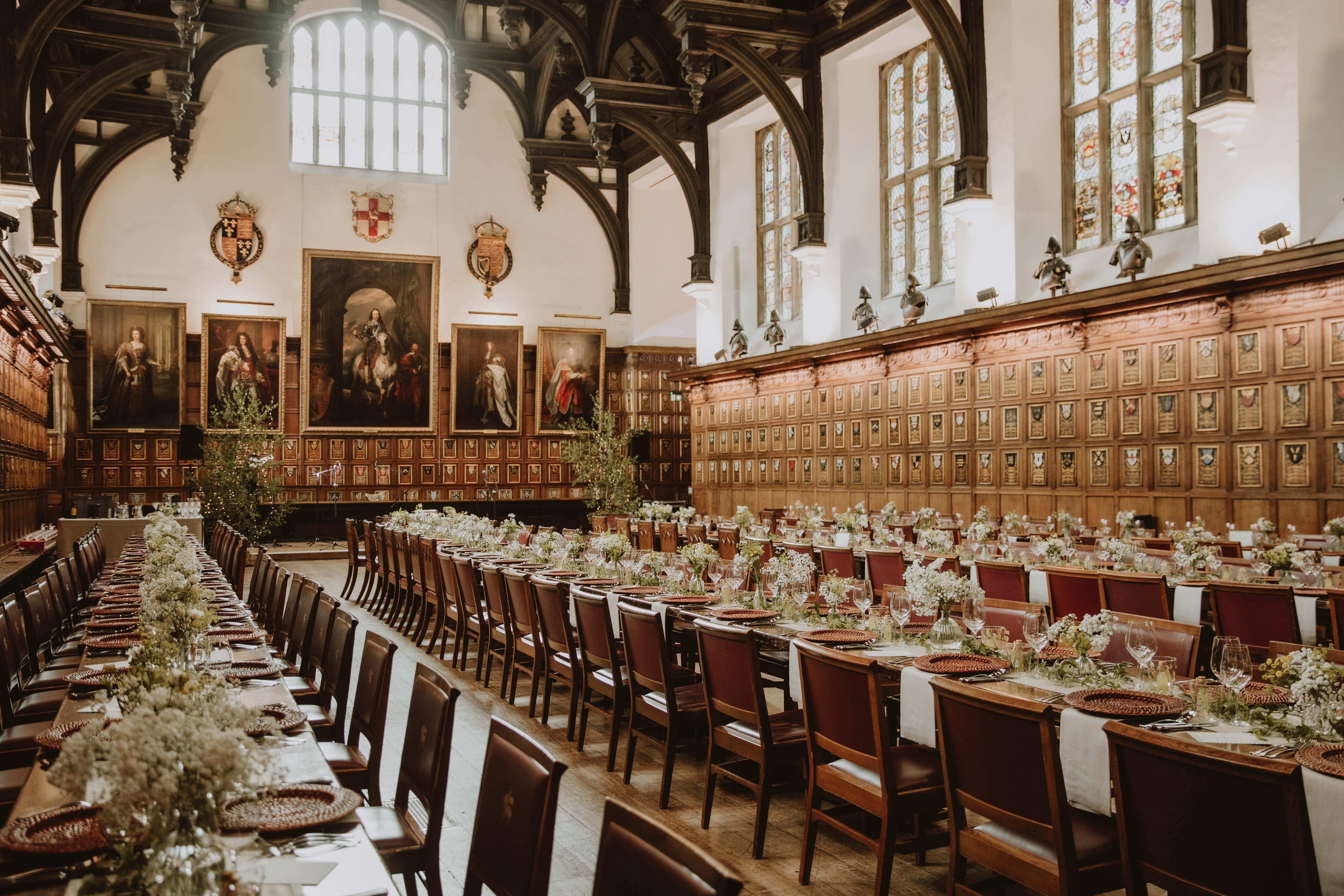 The Elizabethan Hall - i0awrs0gkw5.jpg