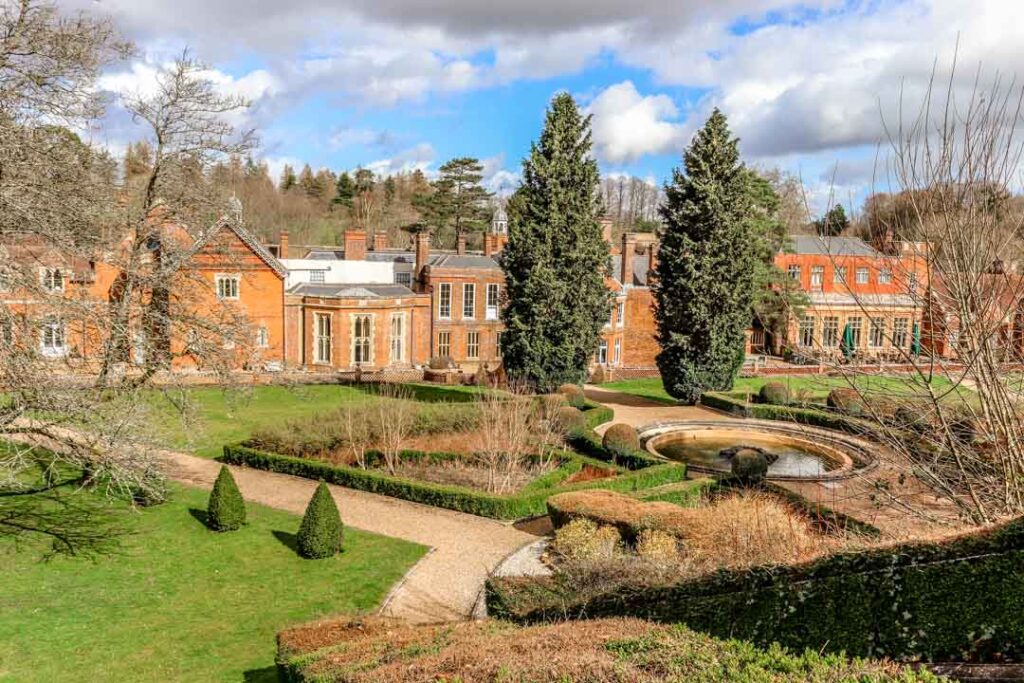 The Evelyn Suite - qrtrhzm25sy.jpg