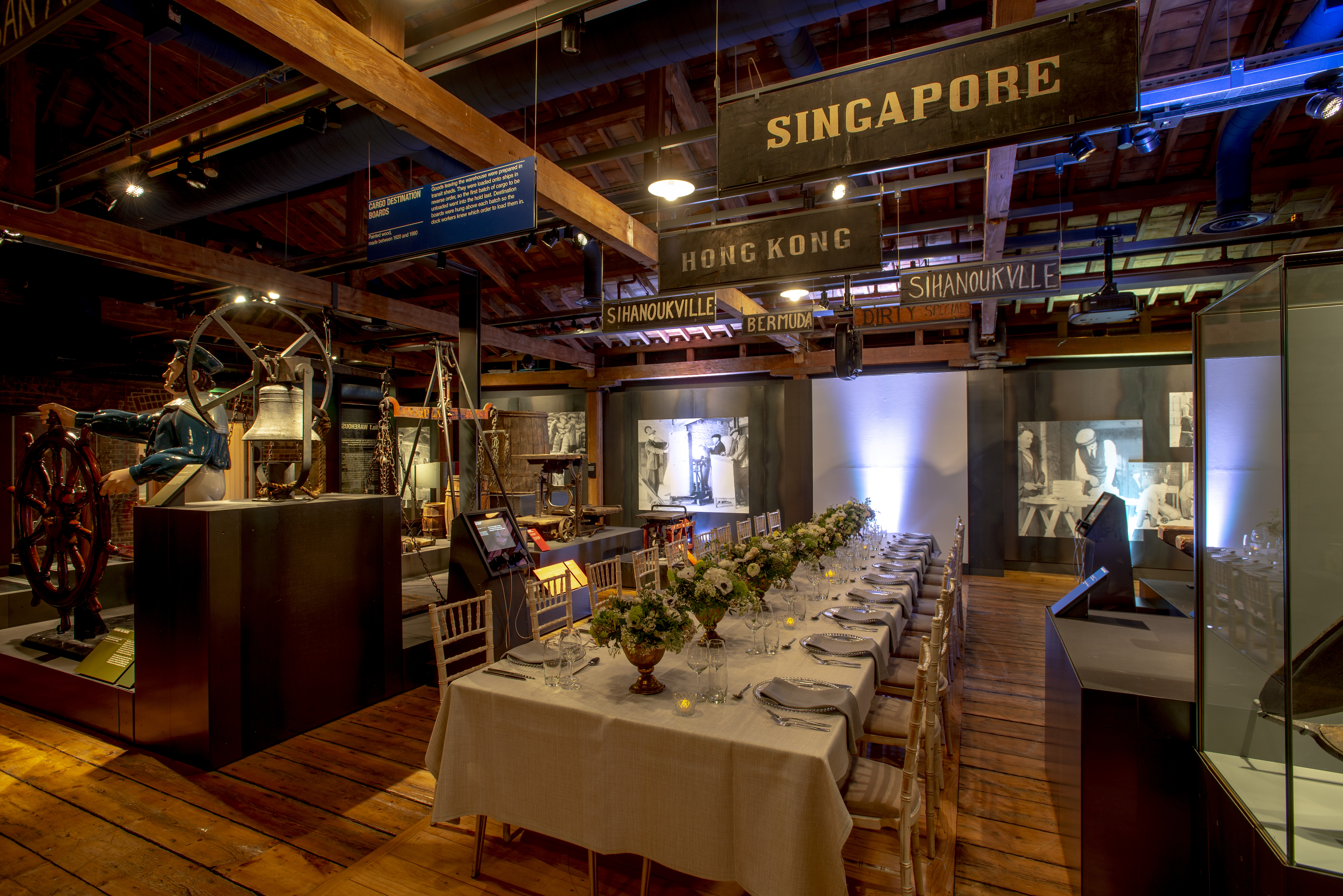 London museum gala dinner, historical exhibits, corporate event