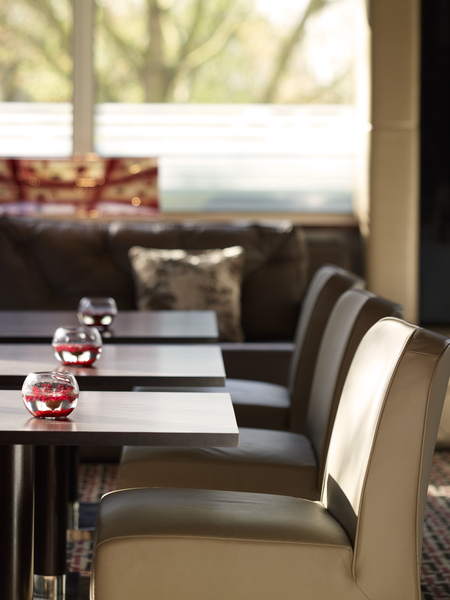 Stylish meeting space in Thistle Kensington Gardens, perfect for networking events.