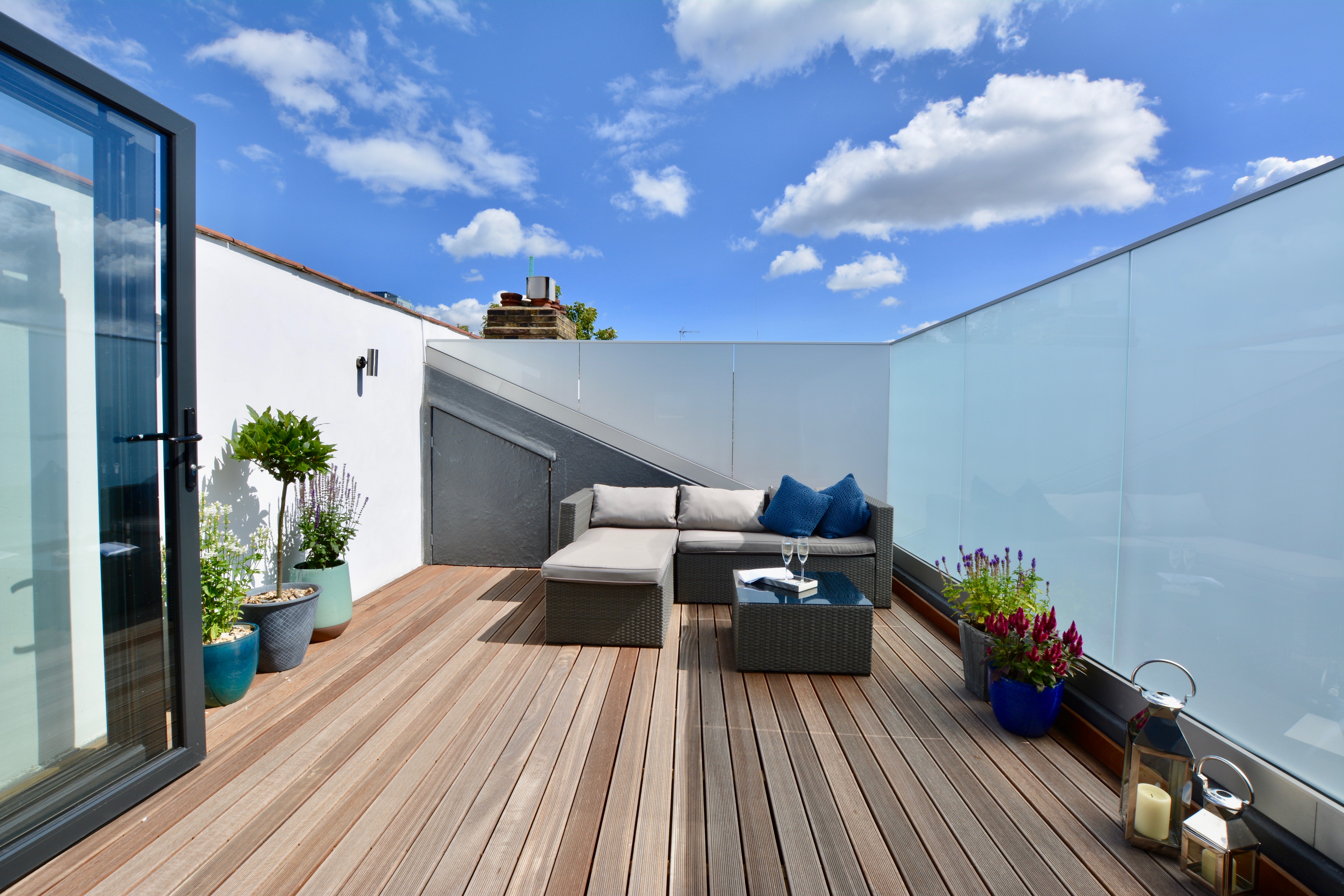 Stylish rooftop terrace in Tamworth for intimate gatherings and networking events.