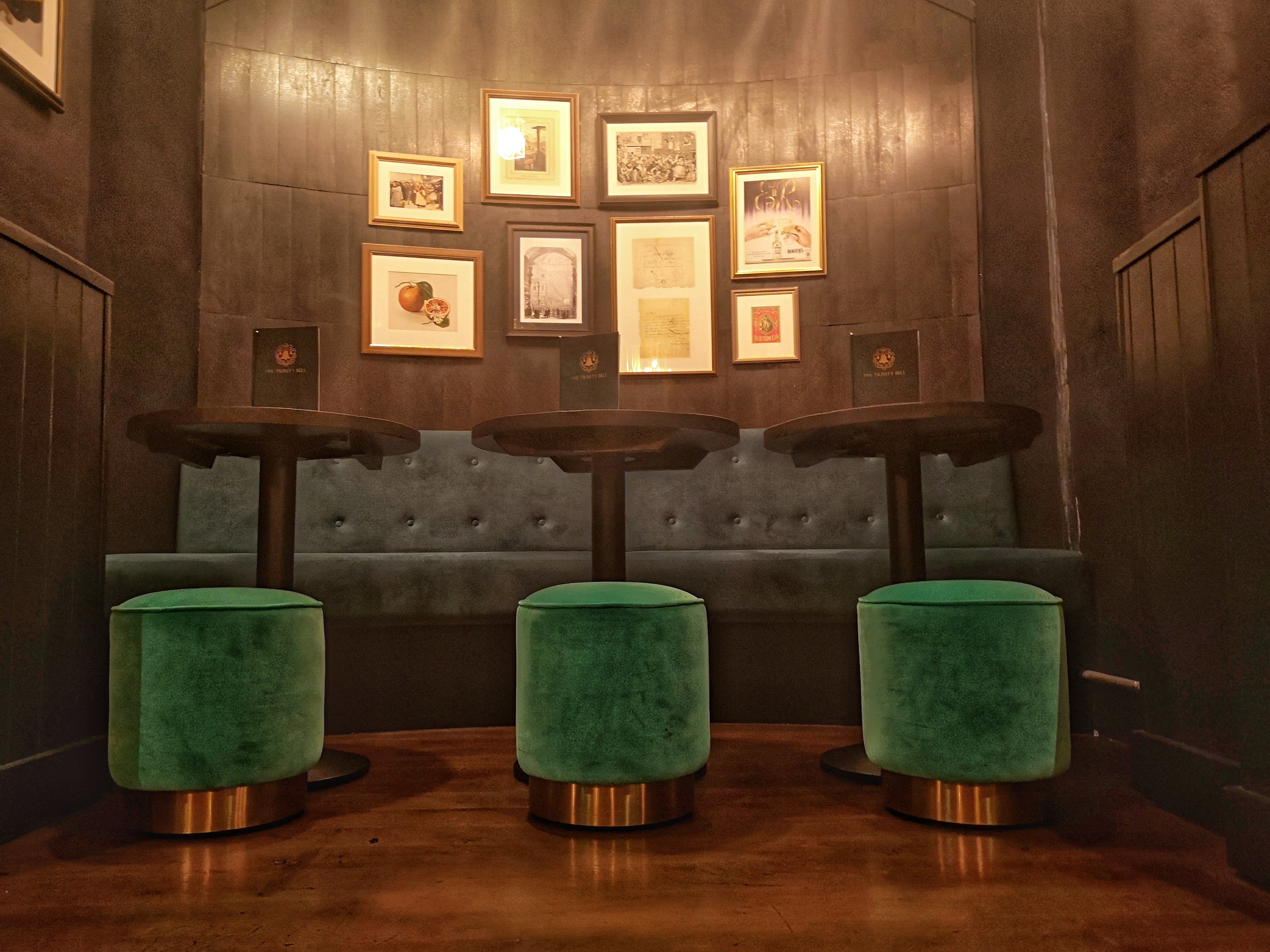 Gin Bar - fmxxe2iwsbj.jpeg