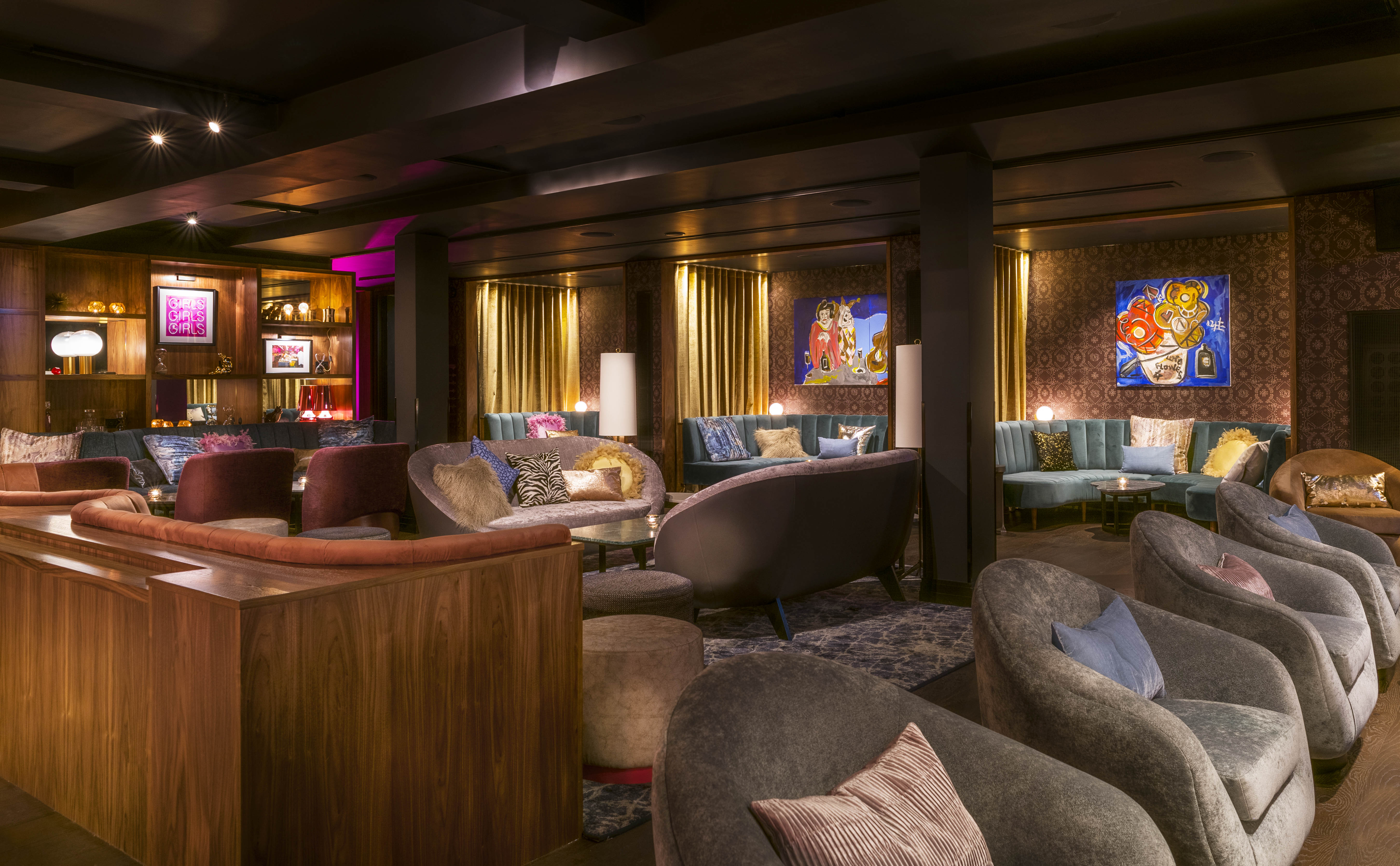 Intimate lounge venue in Nolita Social, perfect for networking events and gatherings.