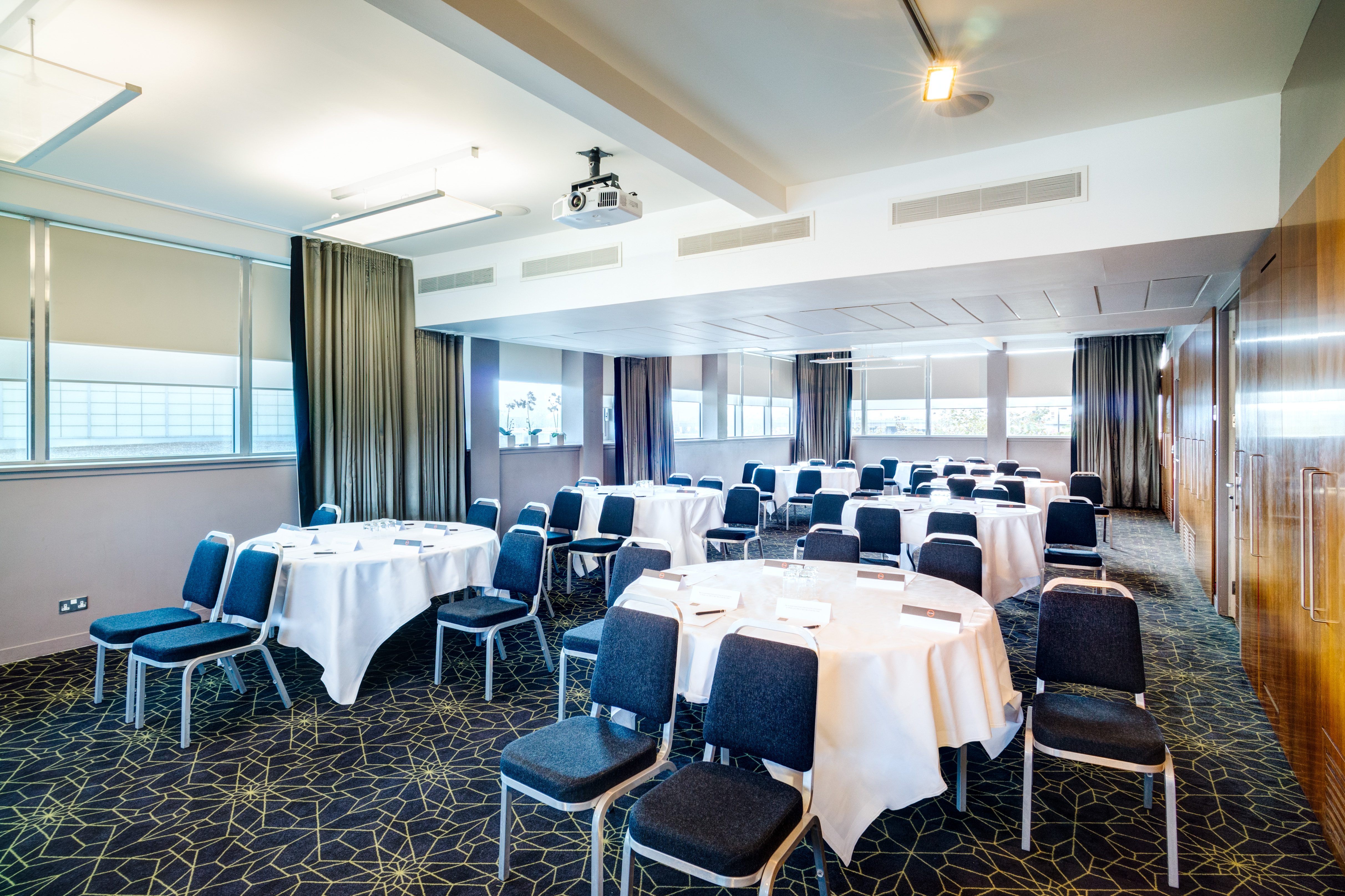 Art Gallery in Apex City Quay Hotel, bright meeting room for events and presentations.
