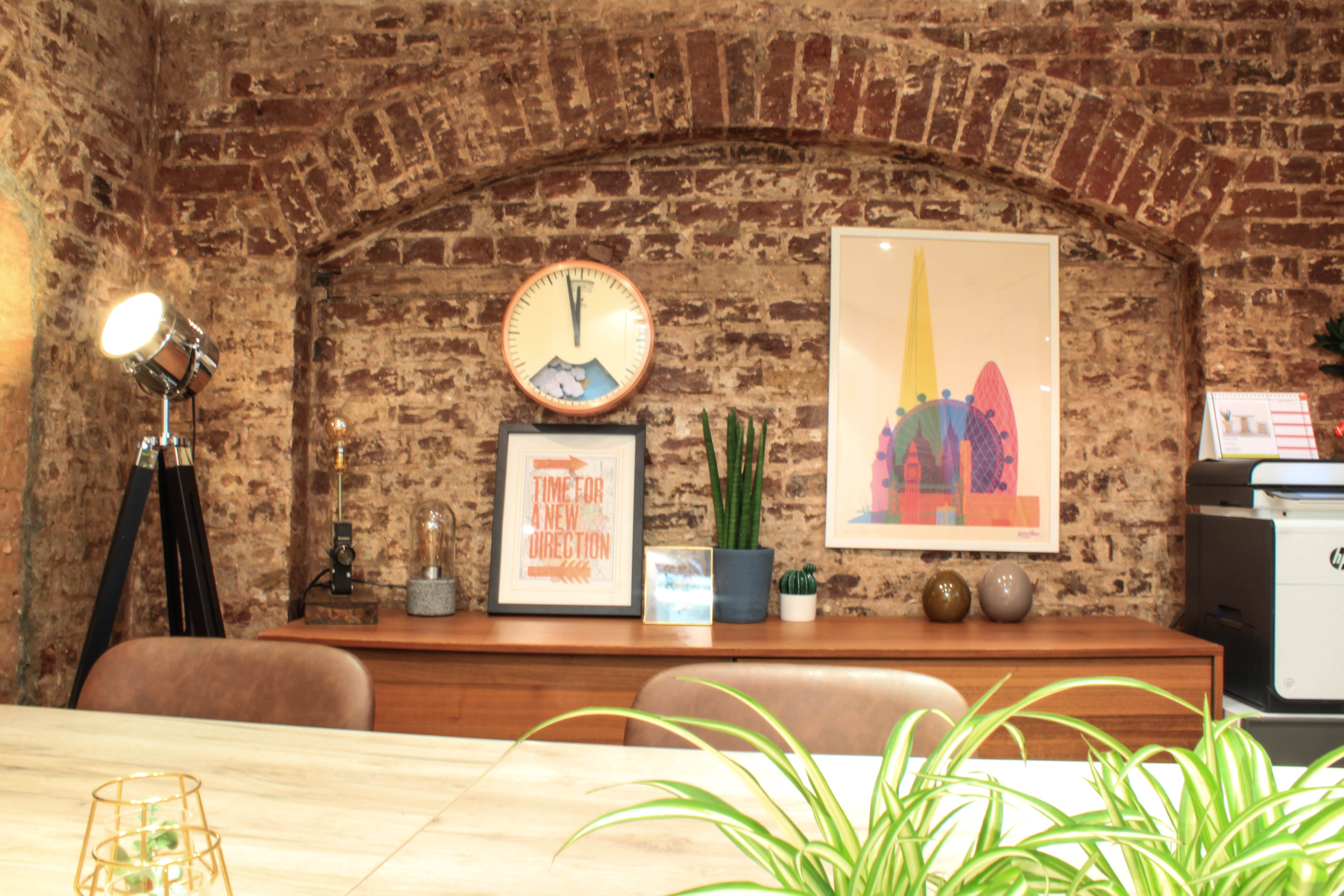 Meeting Room - qji0sniz134.jpg