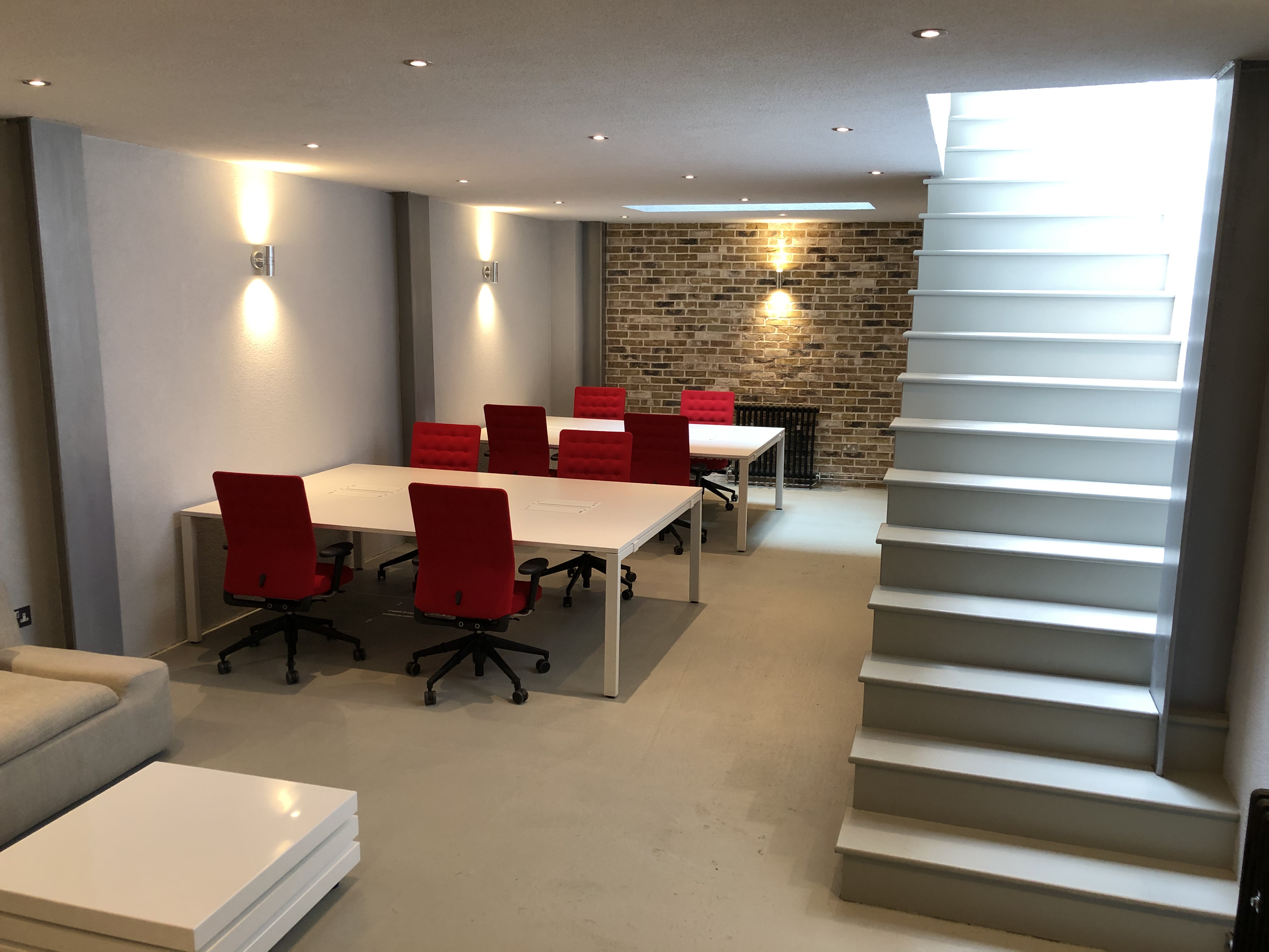 Co-sharing Studio - 3ykvigzjxla.jpg