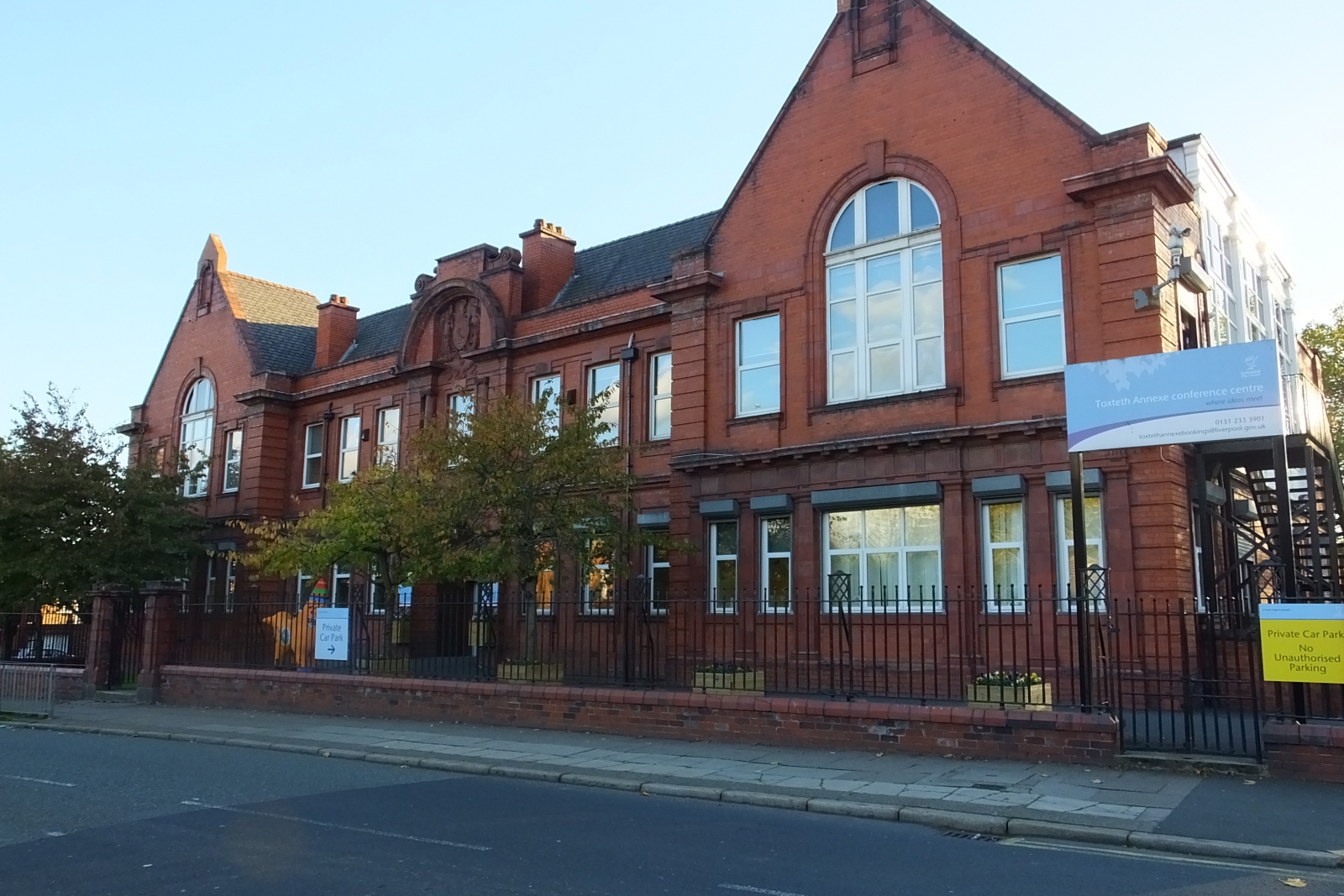 Conference Room - a1yhwnimq0a.jpg