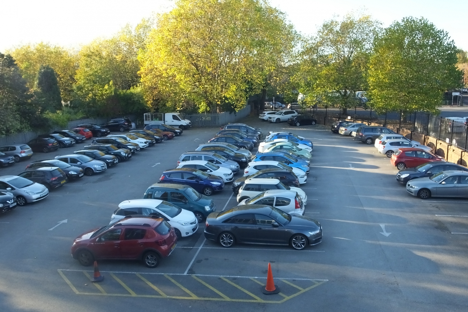 Conference Room - pxwghfaufxr.jpg