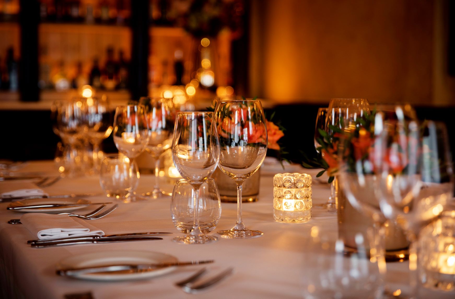Elegant dining table at Le Petit Salon Prive, perfect for intimate events and formal dinners.