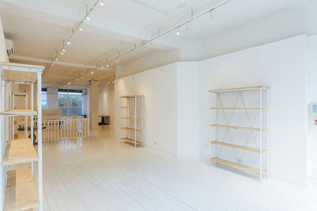 Bright, minimalistic ground floor venue at 725 Fulham Road for workshops and pop-up events.