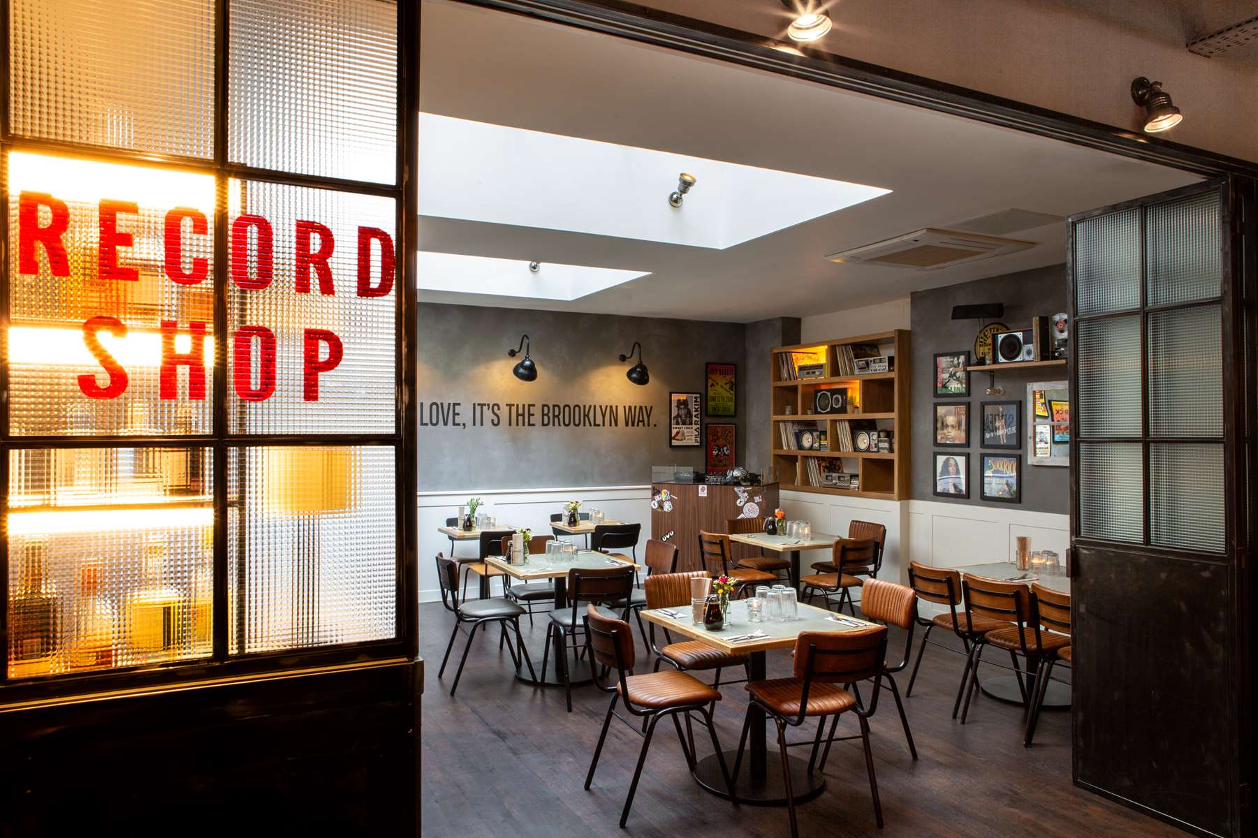 Stylish record shop with vintage decor, perfect for music events and networking.