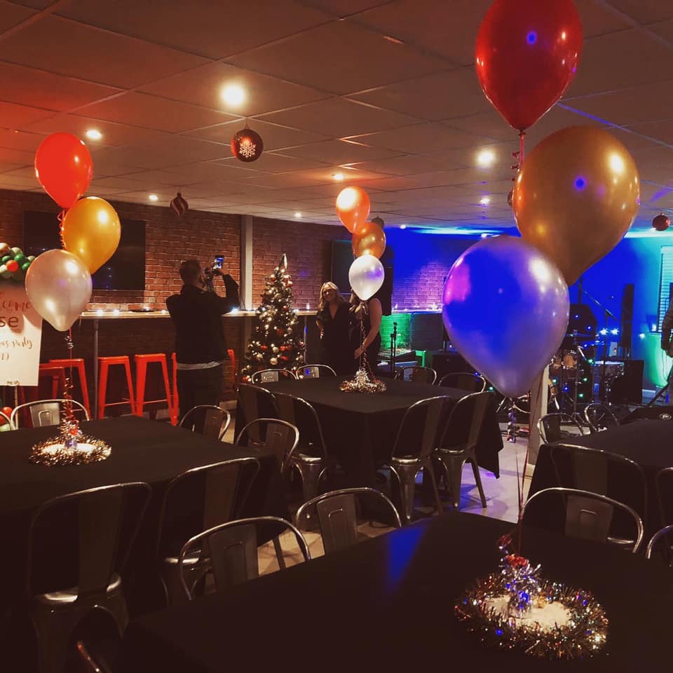 Whole Venue - km5iababo4q.jpg