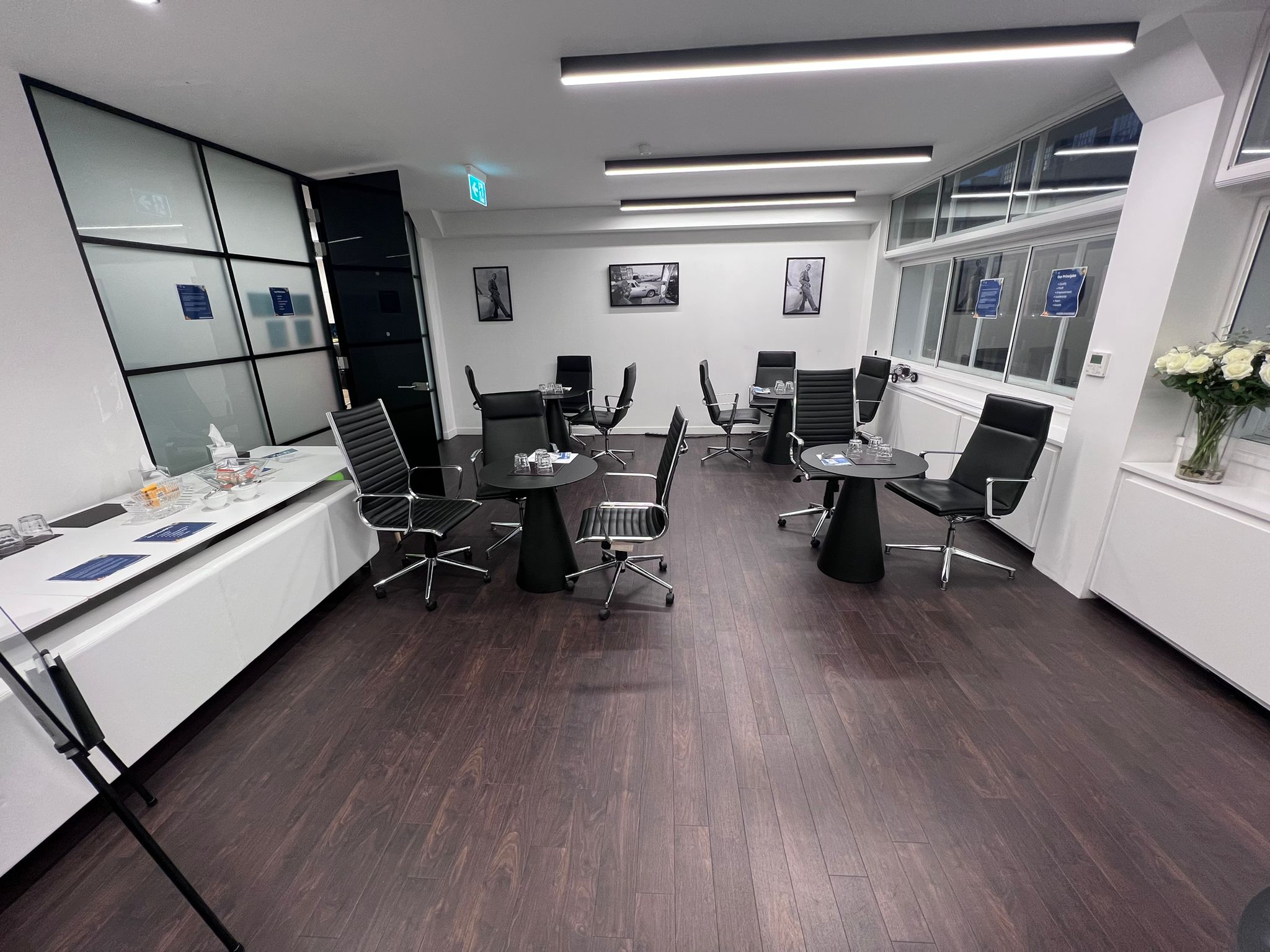 The Mayfair Room - gikq4urguun.jpeg