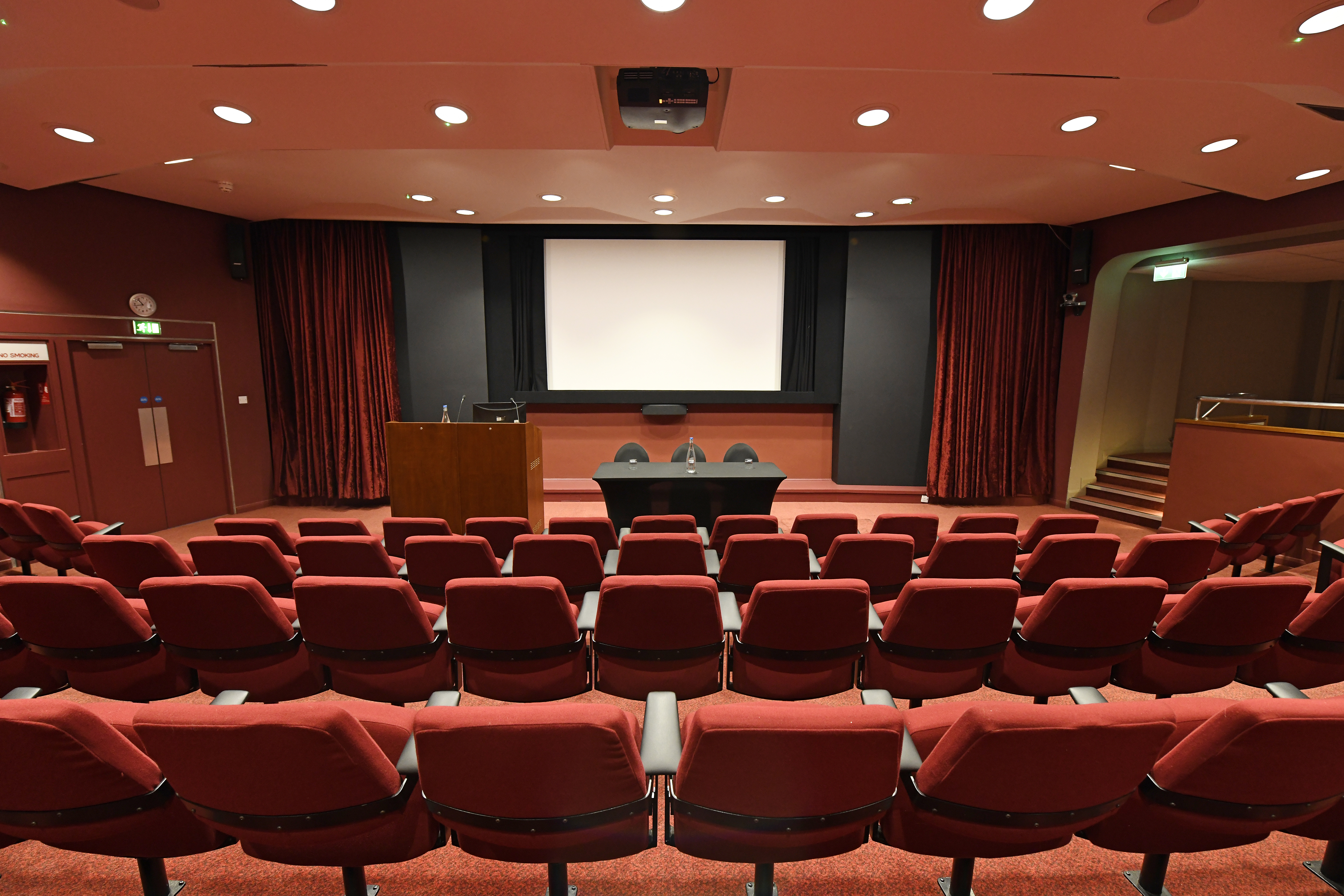 Auditorium - gbnownvvmu5.JPG