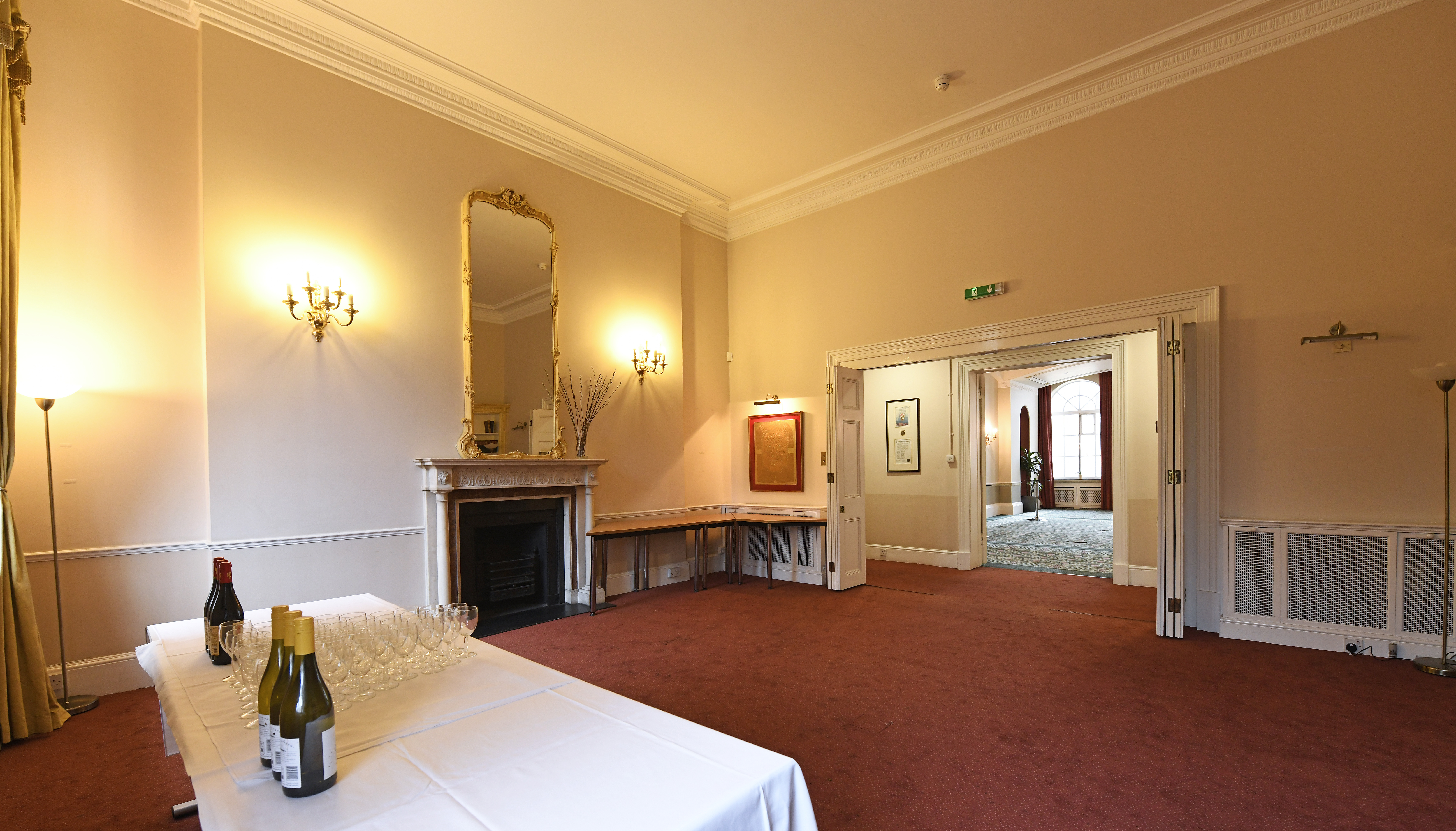 Elegant Roscoe Room in SCI Belgravia, perfect for networking events and meetings.