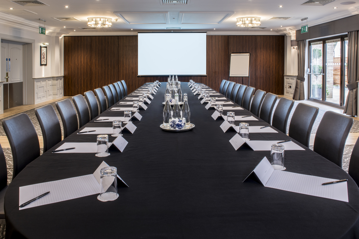 Cathedral Suite - n5y4zk0yaxo.jpg