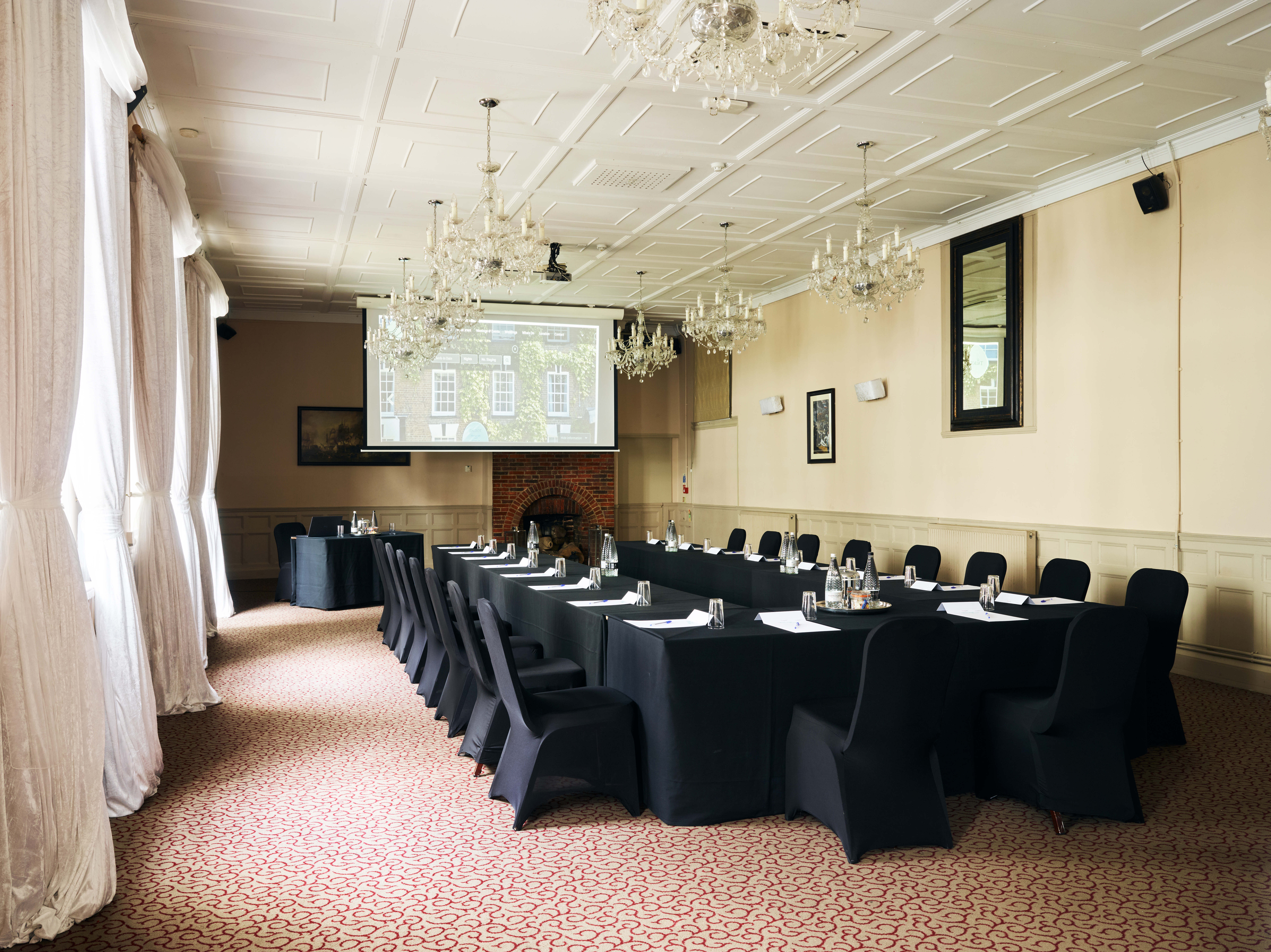 The Wisley - 2bbexvhlut0.jpg