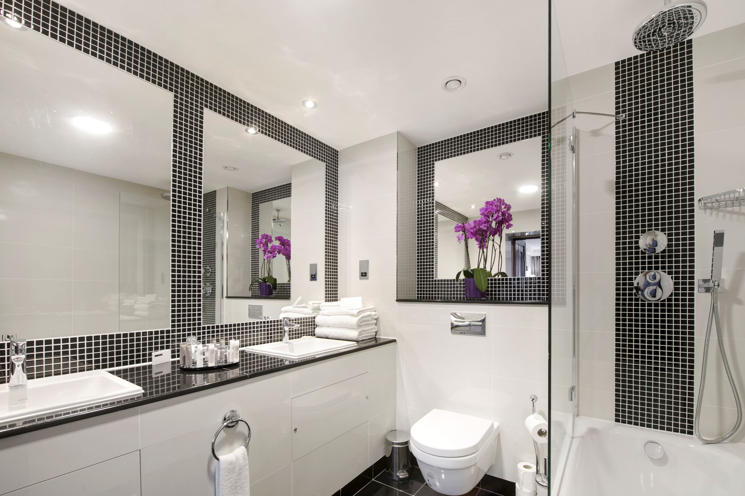 Cavendish Suite - qv1ry4o1r3w.jpg