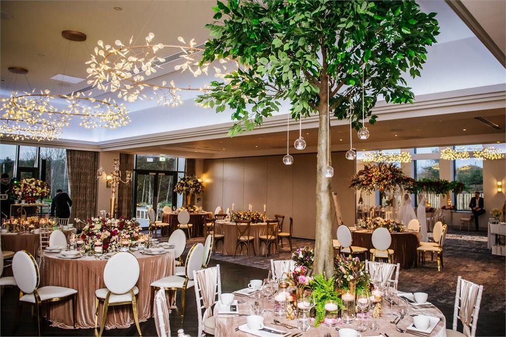 Lakeside Suite at Crow Wood Hotel, elegant tree centerpiece for weddings and events.