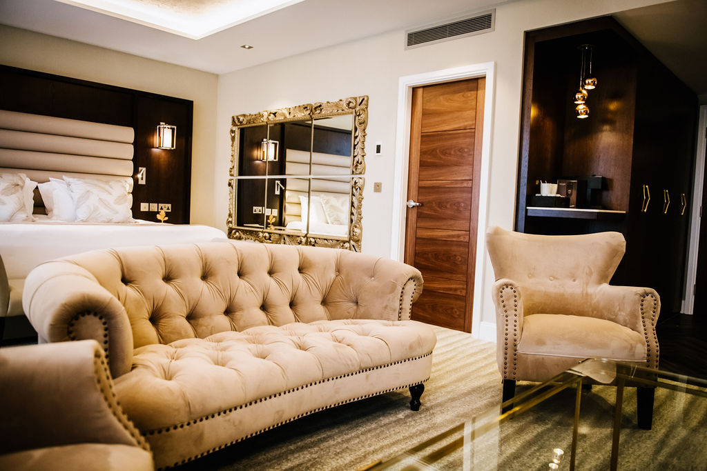 Lakeside Suite - m1loyldo5hd.jpg