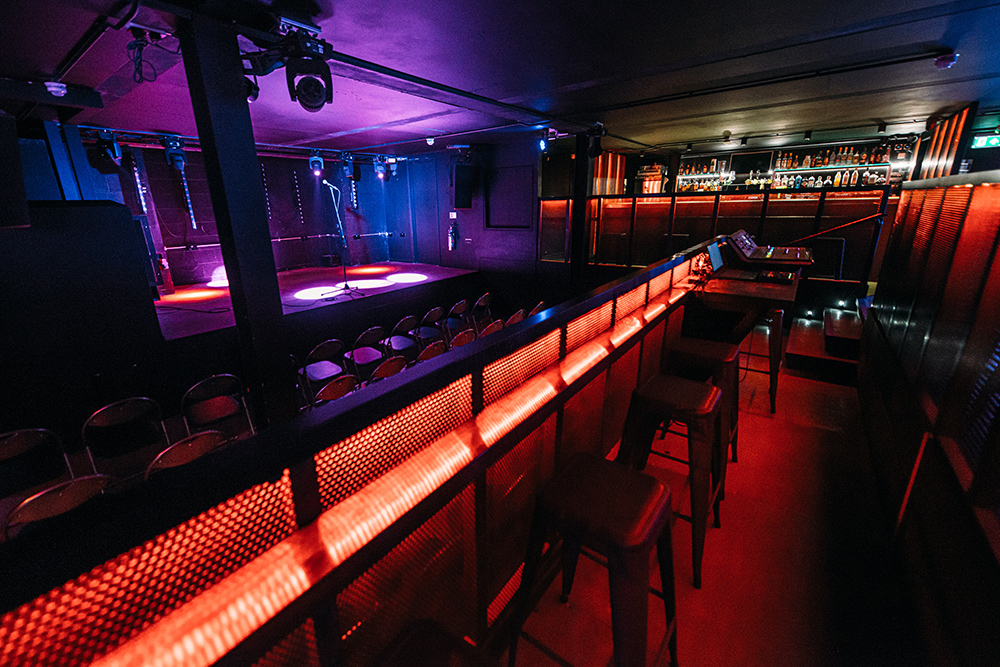 Main room @ Audio - rqlzumtd512.jpg