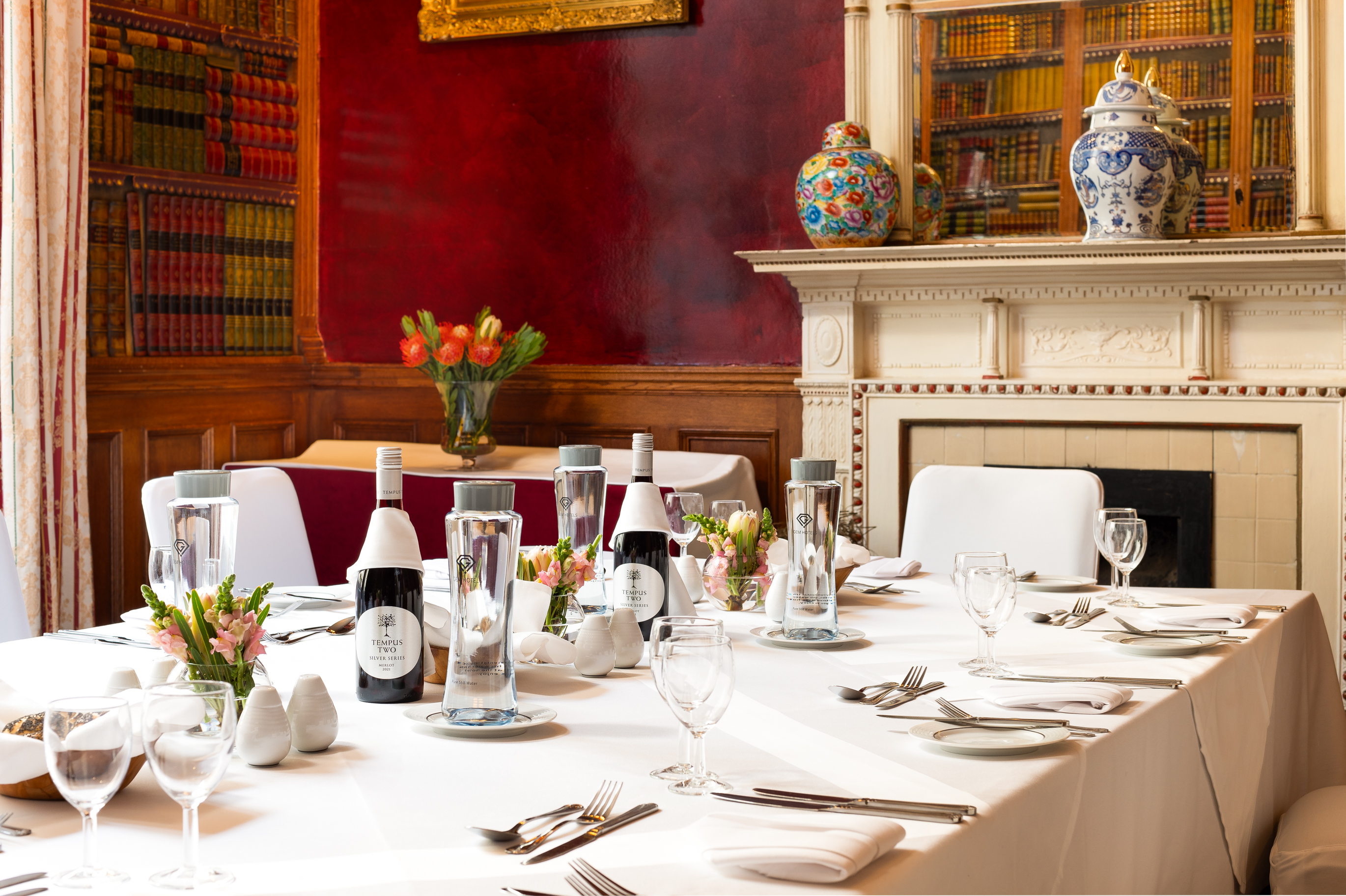 Elegant dining table in Study Suite, Gem Strathmore Hotel for upscale events and meetings.