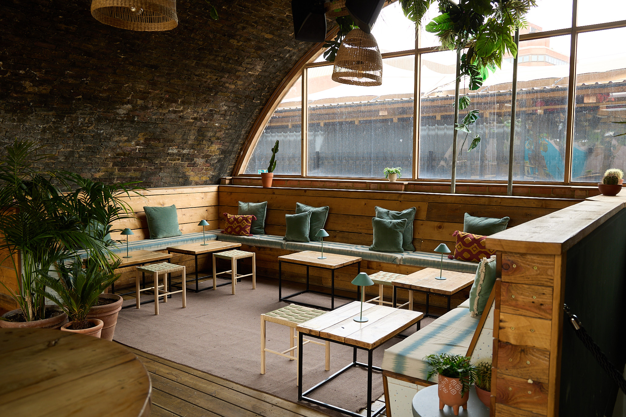 Pergola Brixton - image 2