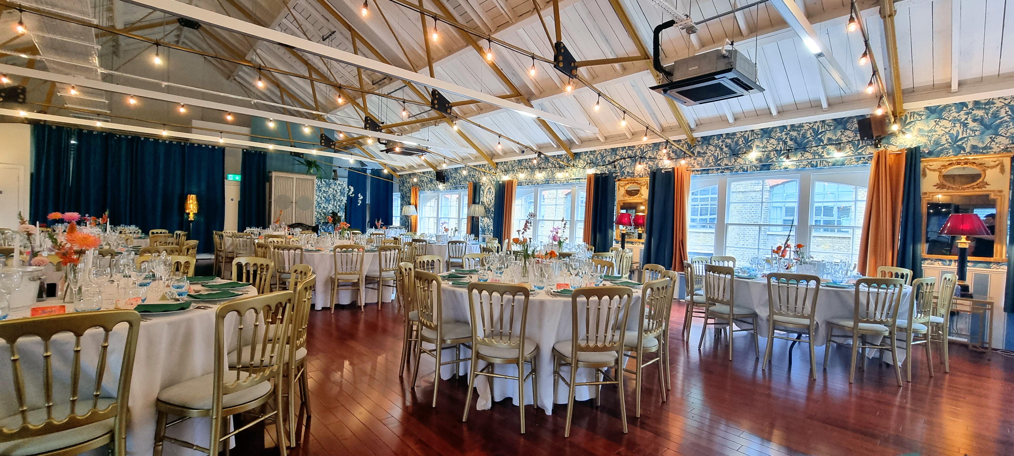 The New Victorian Loft - jlyxud4as0w.jpg