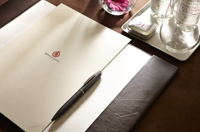 Clarendon Room - 40ncq1l40av.jpg