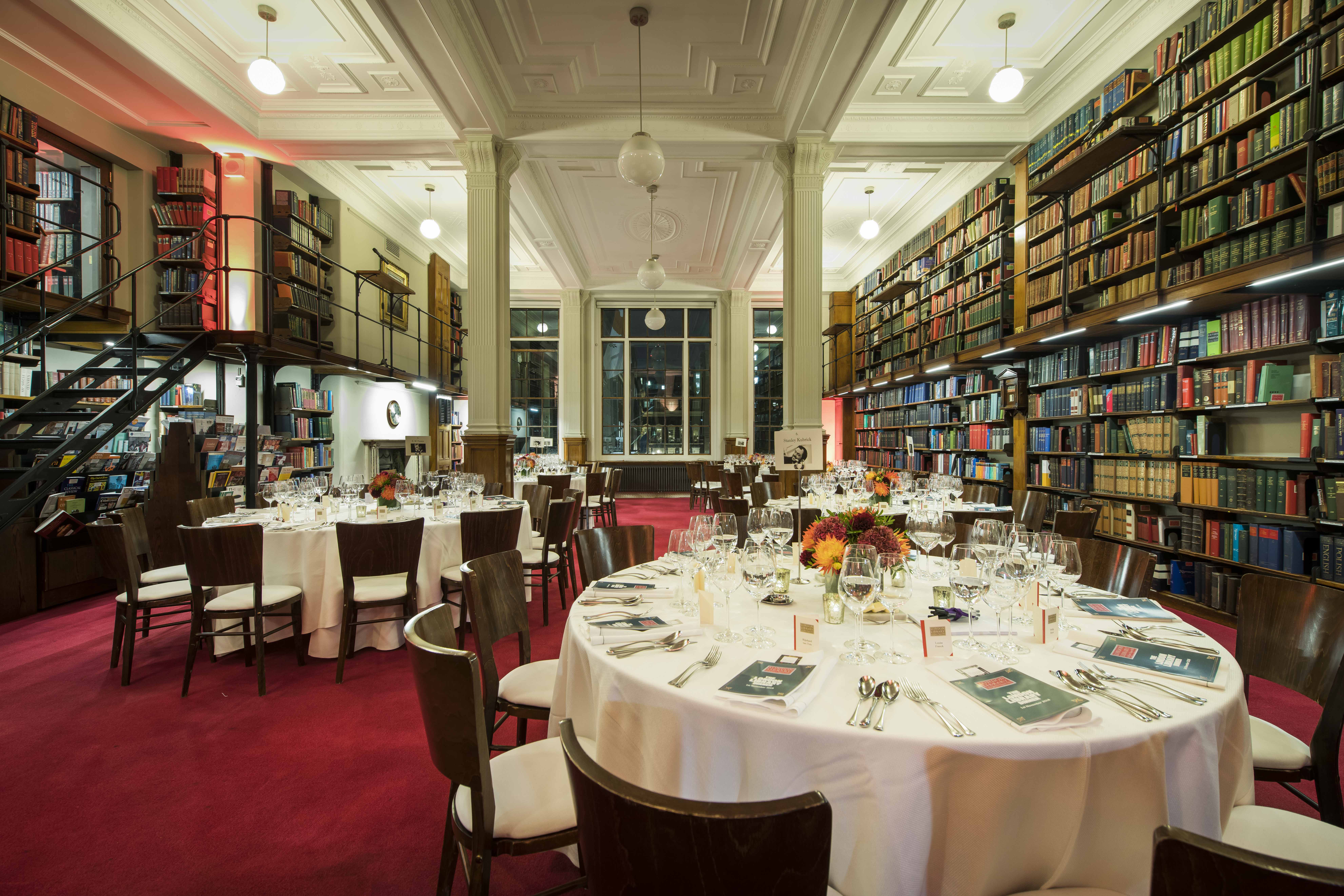 Whole Venue - zyypl1a0dxa.jpg