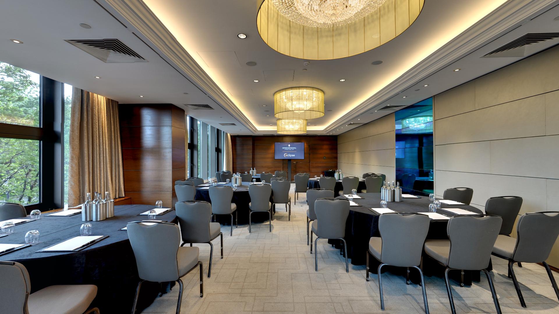 Grays - vceufyhrx1c.jpg