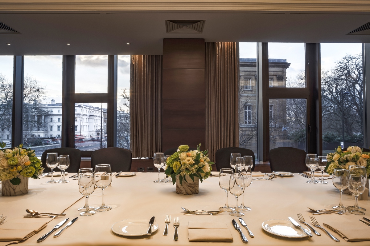 Grays - 1xu1zy5ccbl.jpg