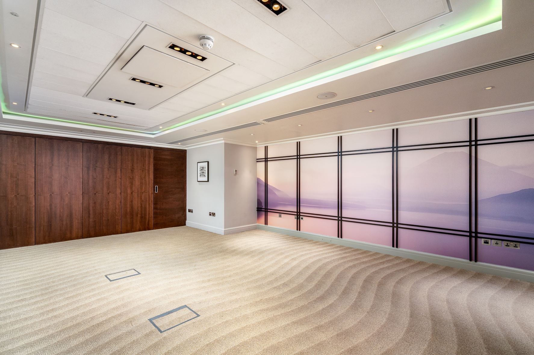 The Prince Room at The Prince Akatoki London, ideal for corporate events and workshops.