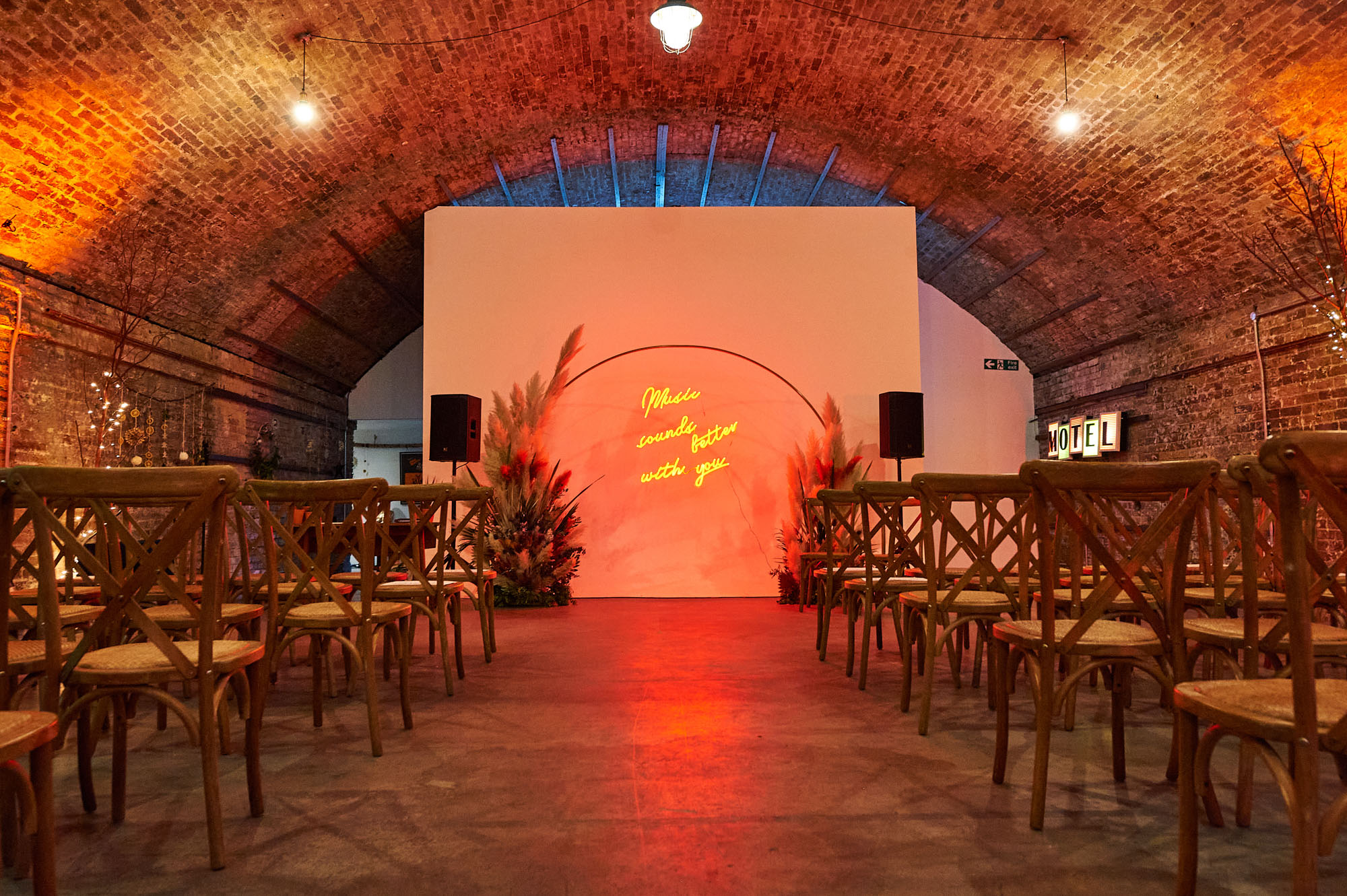 Studio 1 in MOTEL: arched brick ceiling, ideal for ceremonies and presentations.